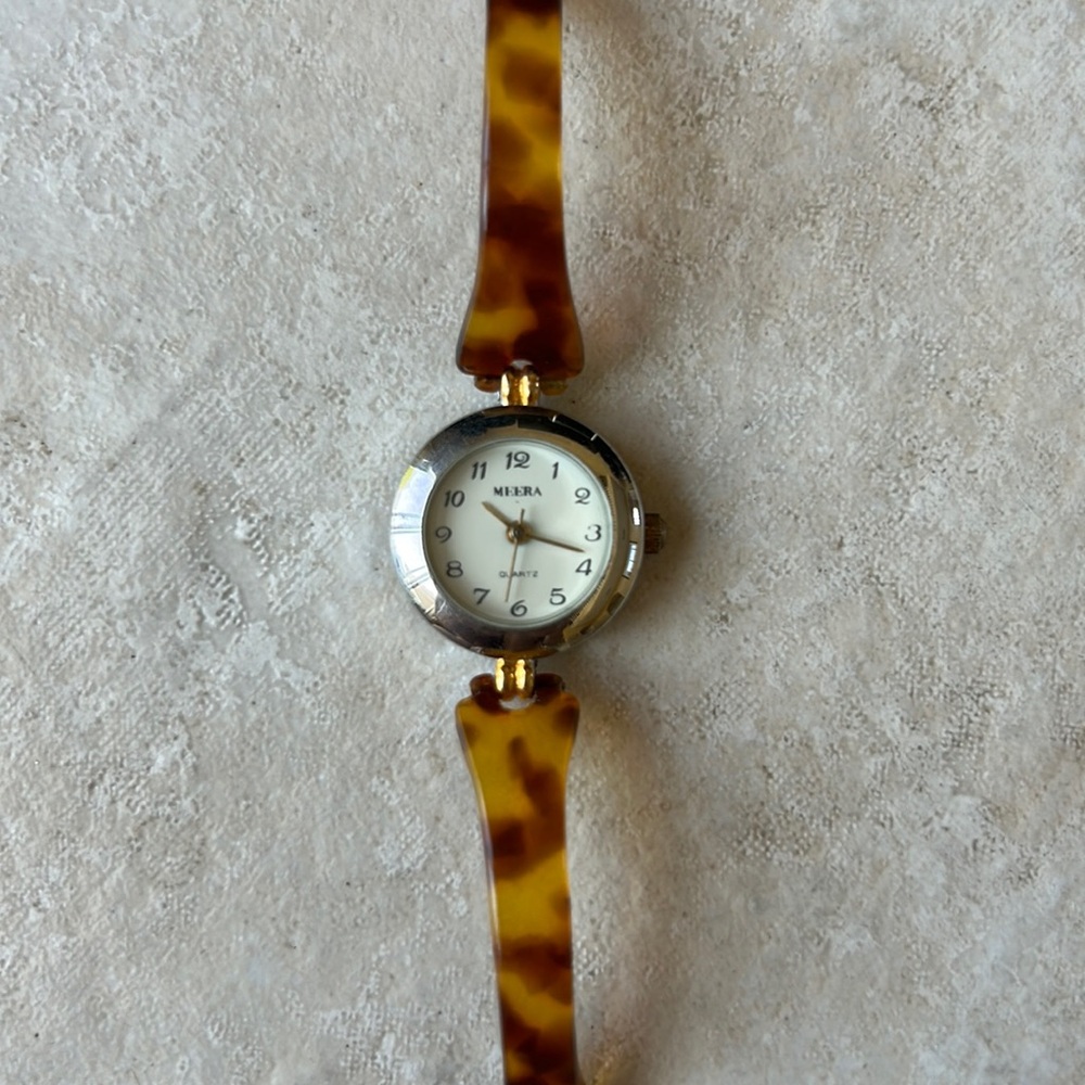 Meera Women watch